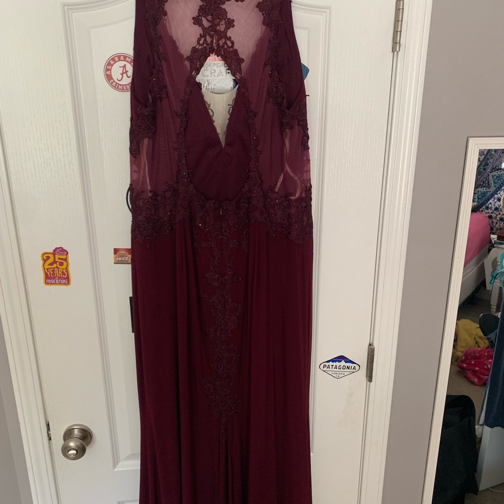 Prom/Wedding/Formal - Picture 2 of 5